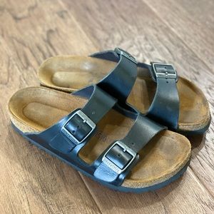 Birkenstock Arizona Leather Sandal, size 6-6.5 wmn
